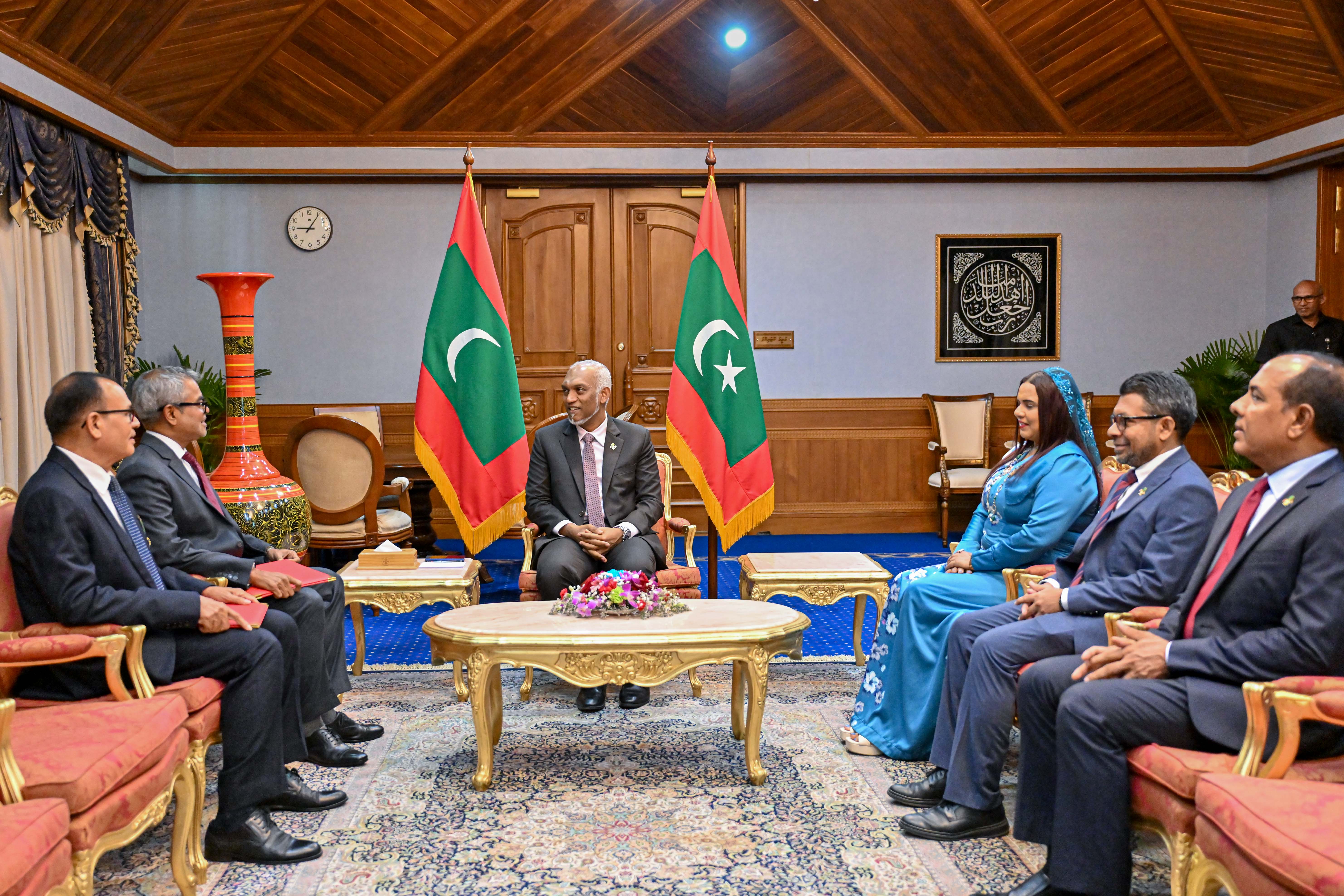 ޤަތަރުގެ ސަފީރުކަމަށް އާދަމް ޝަރީފް، ޔޫއޭއީ ސަފީރުކަމަށް ތޯރިގް އިބްރާހިމް ޢައްޔަން ކޮށްފި